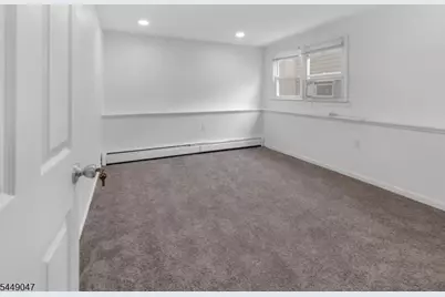 173 Paterson Ave, Lodi, NJ 07644 - Photo 6