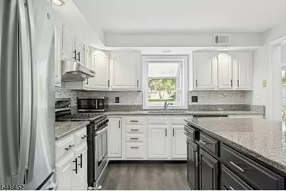 3031 Valley Rd, Bernards Township, NJ 07920 - Photo 12
