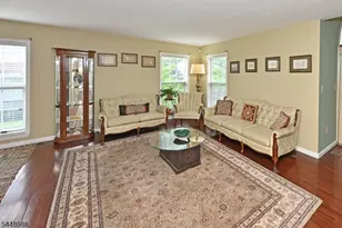 354 Stiles Ct, West Orange Township, NJ 07052 - Photo 10