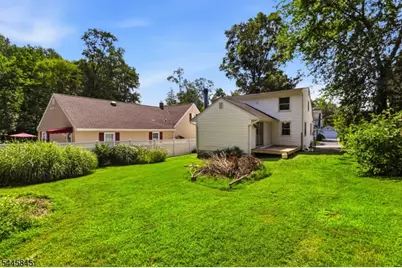 48 Malapardis Rd, Morris Plains, NJ 07950 - Photo 24