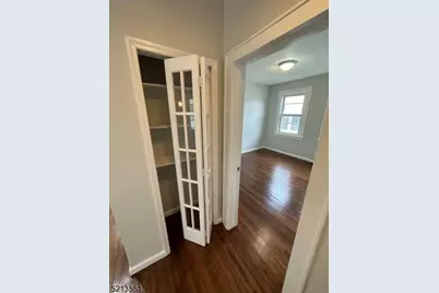 18 S Mountain ve , Cedar Grove, NJ 07009 - Photo 10