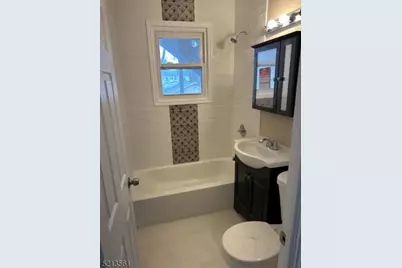 18 S Mountain ve , Cedar Grove, NJ 07009 - Photo 16