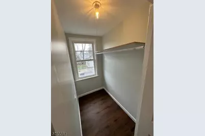 18 S Mountain ve , Cedar Grove, NJ 07009 - Photo 14