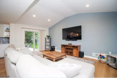 22 Mountain Ave, Rockaway Township, NJ 07866 - Photo 8