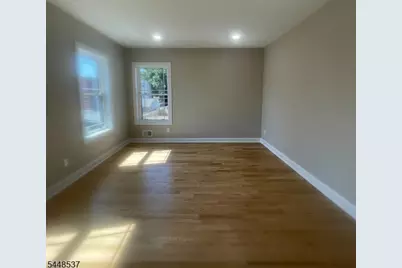 1297 Avy St, Hillside, NJ 07205 - Photo 10
