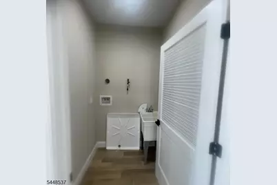 1297 Avy St, Hillside, NJ 07205 - Photo 18