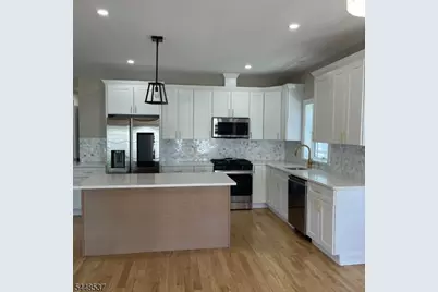 1297 Avy St, Hillside, NJ 07205 - Photo 2