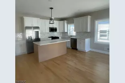 1297 Avy St, Hillside, NJ 07205 - Photo 8
