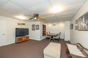 20 Petersburg Ct, Jefferson Township, NJ 07438 - Photo 20