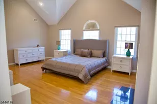 43 Cleveland Ave, East Hanover Township, NJ 07936 - Photo 18