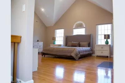 43 Cleveland Ave, East Hanover Township, NJ 07936 - Photo 22
