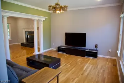 43 Cleveland Ave, East Hanover Township, NJ 07936 - Photo 4