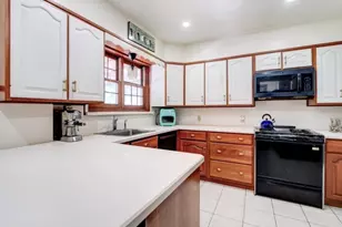 1136 Coolidge Rd, Elizabeth, NJ 07208 - Photo 6