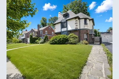 1136 Coolidge Rd, Elizabeth, NJ 07208 - Photo 24