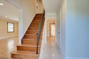 20 Tamarack Rd, Franklin Township, NJ 08873 - Photo 4
