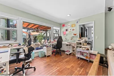 562 Irvington Ave, Elizabeth, NJ 07208 - Photo 22
