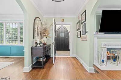 562 Irvington Ave, Elizabeth, NJ 07208 - Photo 4