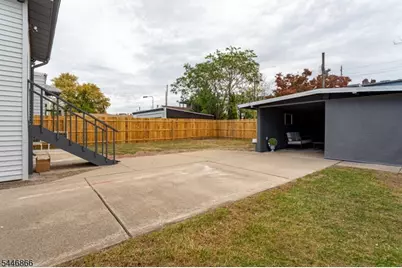 11 Edison St, Bloomfield, NJ 07003 - Photo 48