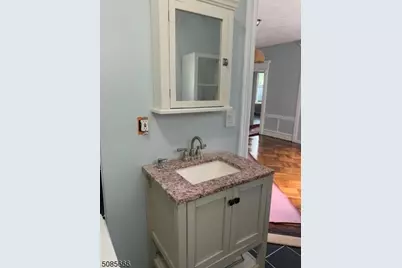 852 S 13th St, Newark, NJ 07108 - Photo 18
