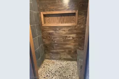 852 S 13th St, Newark, NJ 07108 - Photo 14