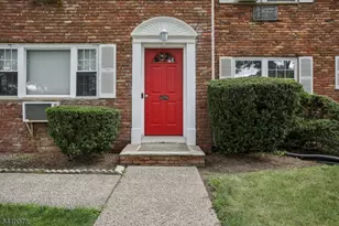 1279B Valley Rd, Wayne, NJ 07470 - Photo 1