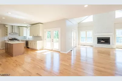 25 Park Pl, Little Falls Township, NJ 07424 - Photo 16