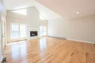 25 Park Pl, Little Falls Township, NJ 07424 - Photo 18