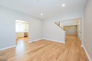 25 Park Pl, Little Falls Township, NJ 07424 - Photo 8