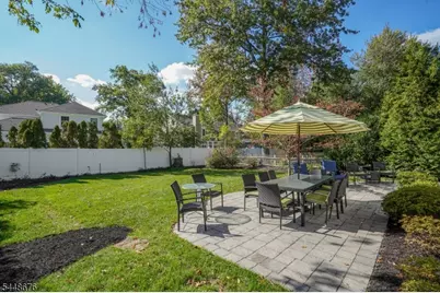 256 Woodland Ave, Summit, NJ 07901 - Photo 32