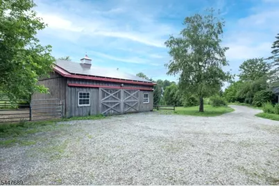 17 Hollow Brook Rd, Tewksbury Township, NJ 07830 - Photo 22
