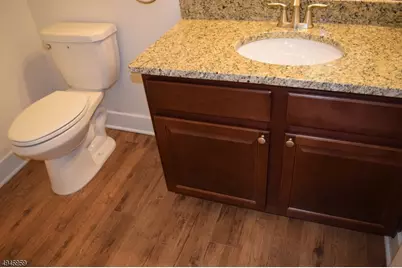 229 Parkview Ln, Rockaway Township, NJ 07866 - Photo 6