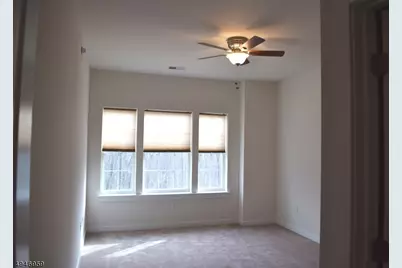 229 Parkview Ln, Rockaway Township, NJ 07866 - Photo 8