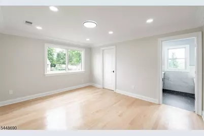 9 Hugenot St, East Hanover Township, NJ 07936 - Photo 20