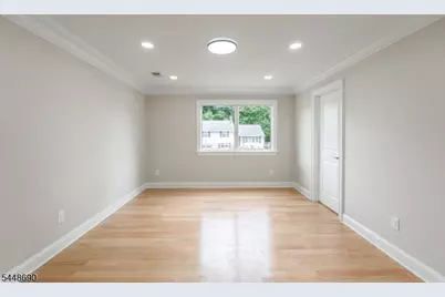 9 Hugenot St, East Hanover Township, NJ 07936 - Photo 18
