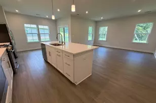 40 Thomas Knoll Blvd, Mansfield Township, NJ 07865 - Photo 8
