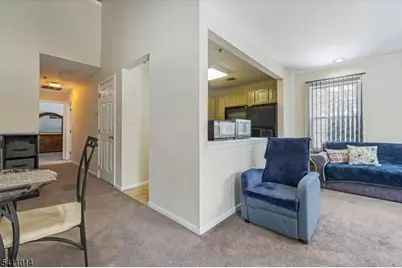 240 Cambridge Ct, Clifton, NJ 07014 - Photo 6