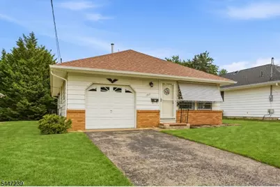 1947 Mount Juliano Ln, Toms River Township, NJ 08753 - Photo 2