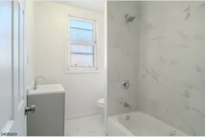 92 Florence Ave, Irvington, NJ 07111 - Photo 8