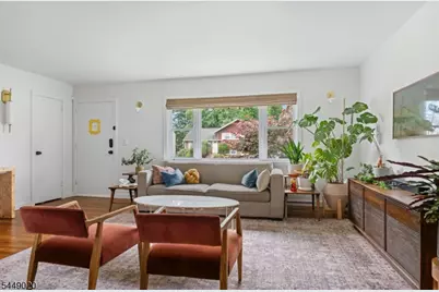 430 W 6th Ave, Roselle, NJ 07203 - Photo 8