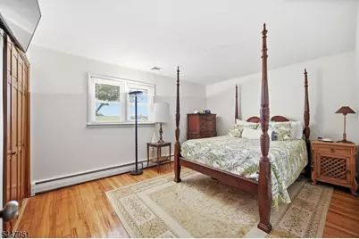 133 Sandra Dr, Parsippany, NJ 07054 - Photo 40