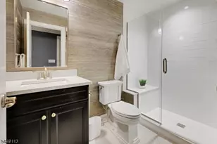 1 Oheka Pl, Morris Township, NJ 07960 - Photo 22