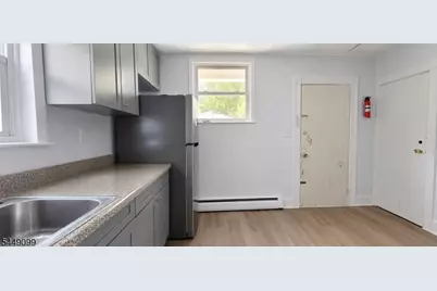 78 Van Buren St, Passaic, NJ 07055 - Photo 6