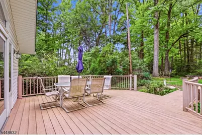 51 Union County Pkwy, Clark Township, NJ 07066 - Photo 4