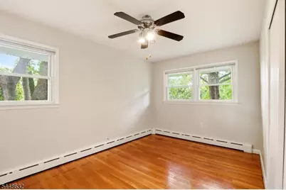 51 Union County Pkwy, Clark Township, NJ 07066 - Photo 20