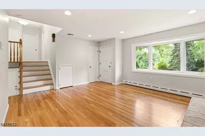 51 Union County Pkwy, Clark Township, NJ 07066 - Photo 14