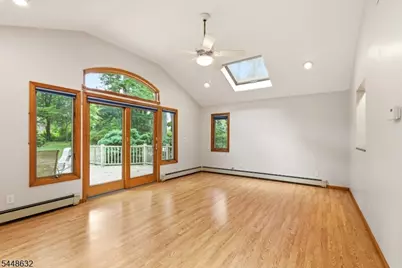 51 Union County Pkwy, Clark Township, NJ 07066 - Photo 18