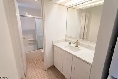 355-371 River Road #E, Nutley Twp., NJ 07110 - Photo 20