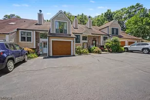 205 Joseph Ln, Mine Hill, NJ 07803 - Photo 2