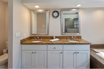 7 Lenox Ct, Montville Township, NJ 07045 - Photo 22