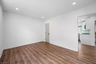 15 Dunkerly St, Totowa, NJ 07512 - Photo 6
